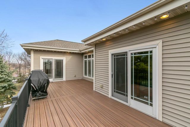614 Woodhaven Court, Cambridge, WI 53523