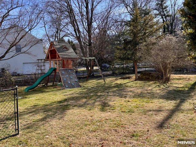 232 Franklin Turnpike, Allendale, NJ 07401