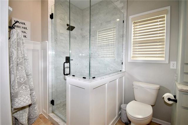 1928 Carter Court, Liberty, MO 64068