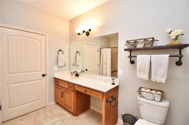 1928 Carter Court, Liberty, MO 64068
