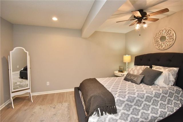1928 Carter Court, Liberty, MO 64068