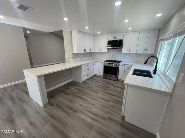 2800 Regina Avenue, Thousand Oaks, CA 91360