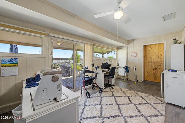10718 W CHERYL Drive, Sun City, AZ 85351