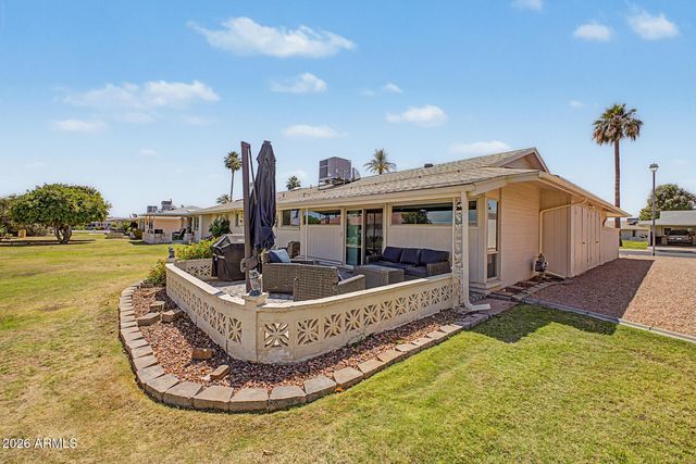 10718 W CHERYL Drive, Sun City, AZ 85351