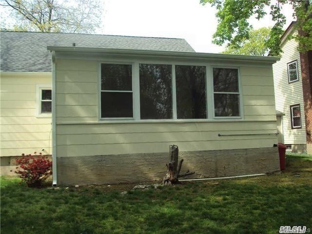 1034 Tulsa Street, Uniondale, NY 11553