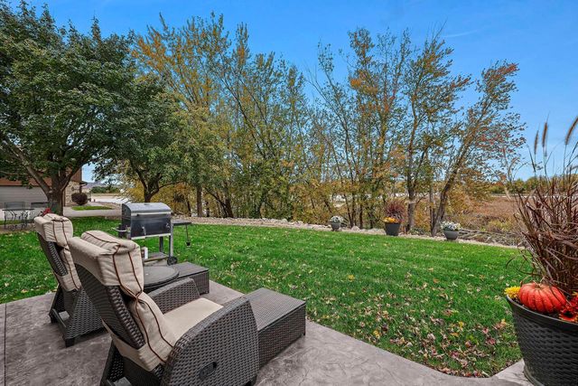 1025 Lauderdale N, Onalaska, WI 54650