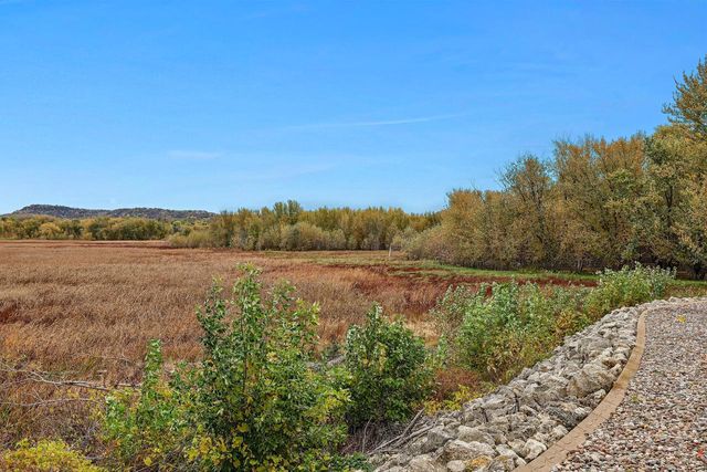 1025 Lauderdale N, Onalaska, WI 54650