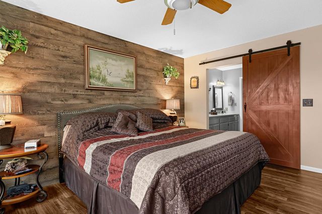 1025 Lauderdale N, Onalaska, WI 54650