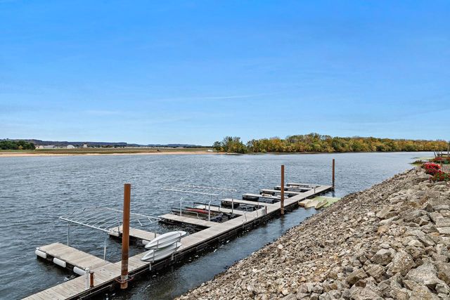 1025 Lauderdale N, Onalaska, WI 54650