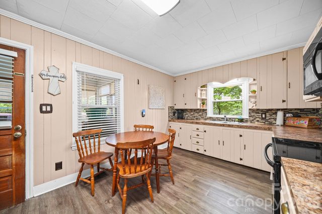 303 E Allenton Street, Mount Gilead, NC 27306