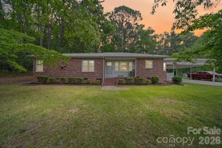 303 E Allenton Street, Mount Gilead, NC 27306