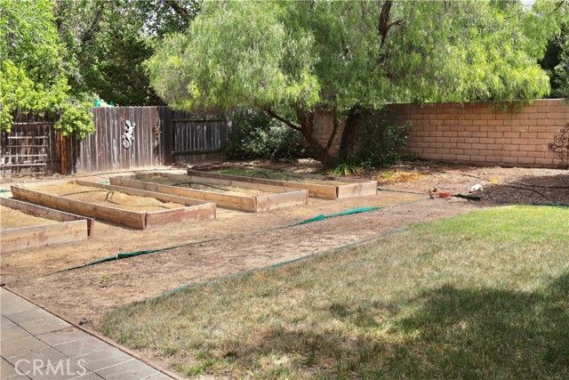 1720 Willowbank Lane, Paso Robles, CA 93446