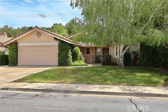 1720 Willowbank Lane, Paso Robles, CA 93446