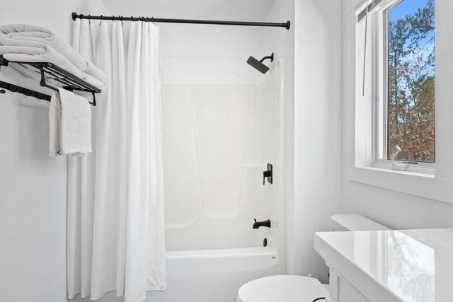 1171 Arrowhead Trail, Nekoosa, WI 54457