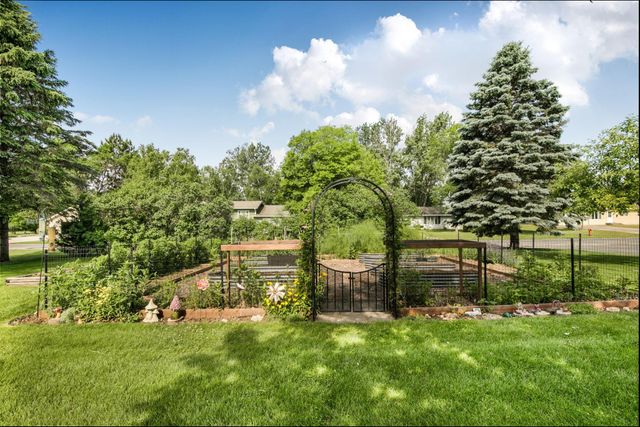 2135 247th Street, Saint Augusta, MN 56301
