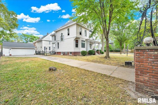 401 W ARMSTRONG Avenue, Peoria, IL 61604