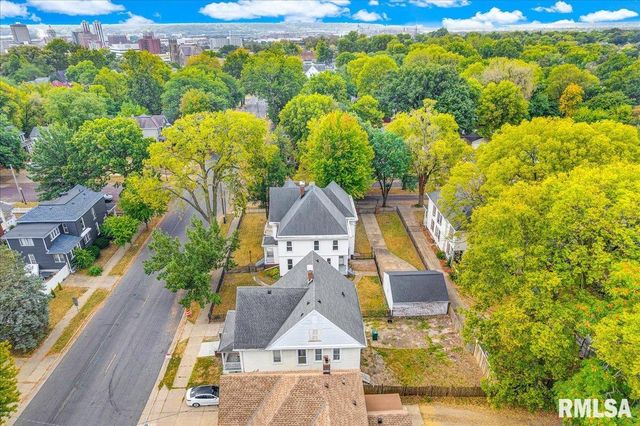 401 W ARMSTRONG Avenue, Peoria, IL 61604