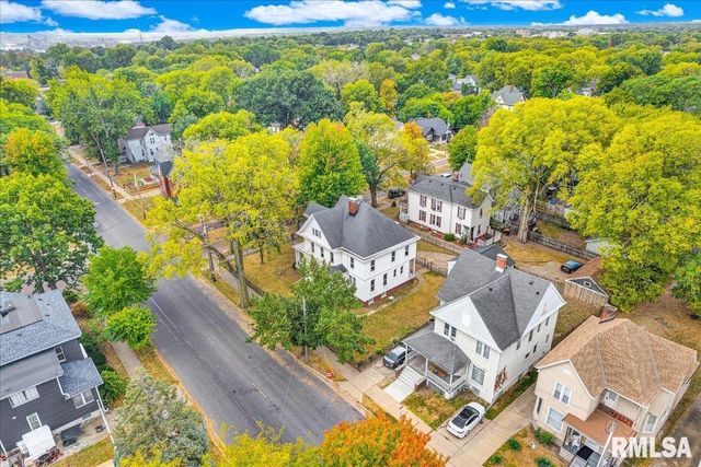 401 W ARMSTRONG Avenue, Peoria, IL 61604