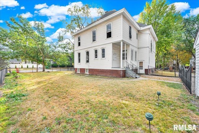 401 W ARMSTRONG Avenue, Peoria, IL 61604