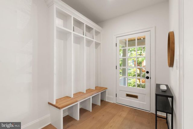 1818 KENYON ST NW, Washington, DC 20010