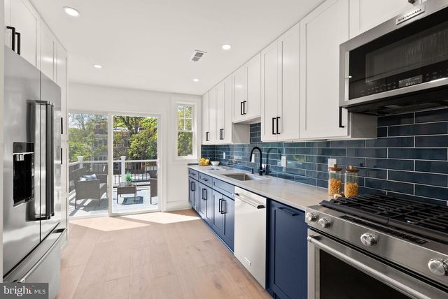 1818 KENYON ST NW, Washington, DC 20010