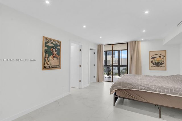 20441 NE 30th Ave 424-9, Aventura, FL 33180