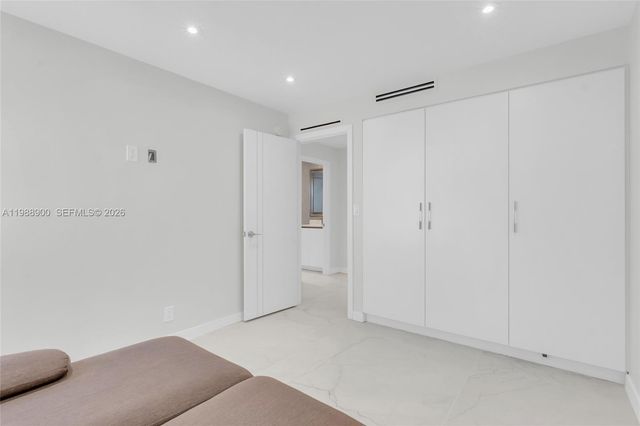 20441 NE 30th Ave 424-9, Aventura, FL 33180