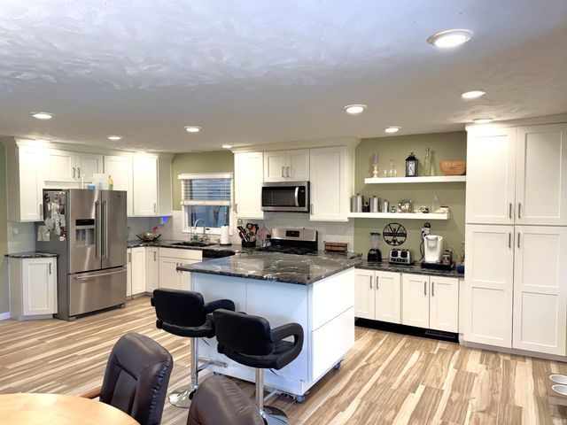 3137 W Tam O Shanter Drive, Crawfordsville, IN 47933