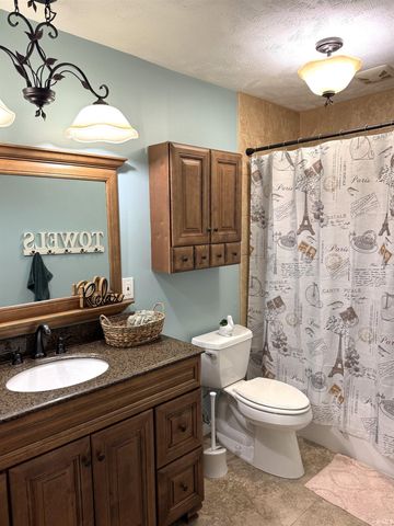 3137 W Tam O Shanter Drive, Crawfordsville, IN 47933