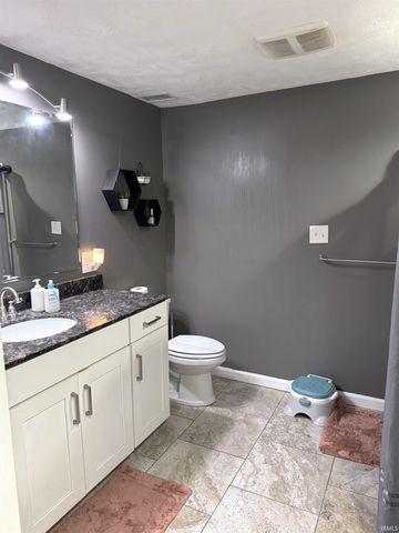 3137 W Tam O Shanter Drive, Crawfordsville, IN 47933