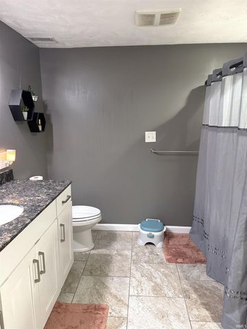 3137 W Tam O Shanter Drive, Crawfordsville, IN 47933