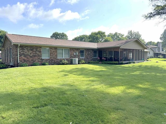 3137 W Tam O Shanter Drive, Crawfordsville, IN 47933