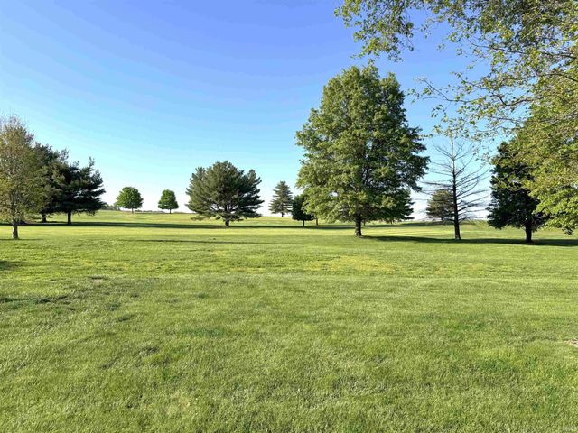 3137 W Tam O Shanter Drive, Crawfordsville, IN 47933