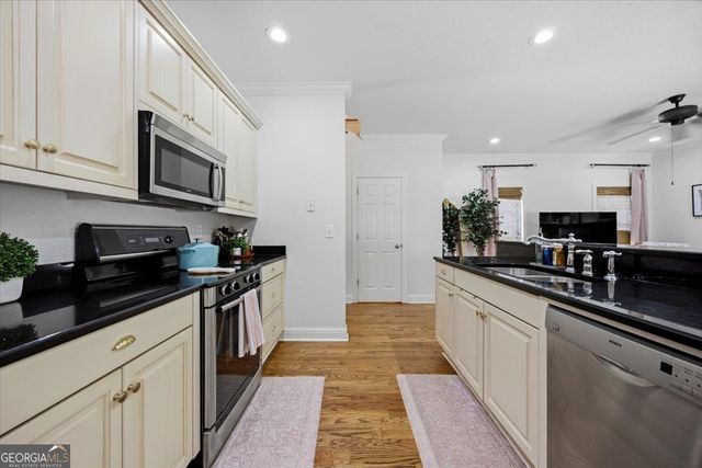 318 Ivystone Drive, Macon, GA 31220