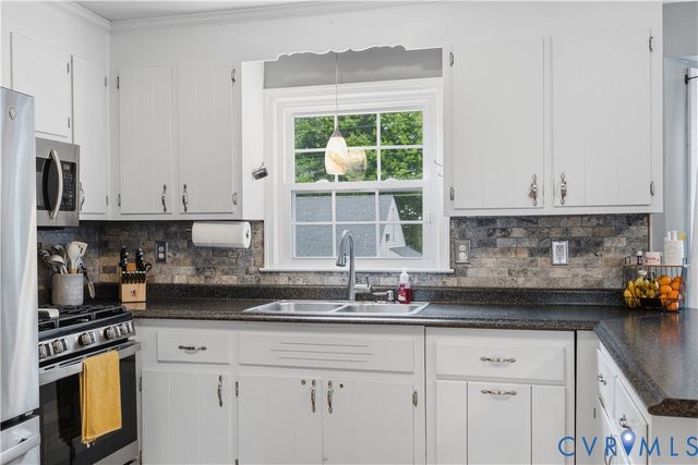 20108 Eugene Dr, Sutherland, VA 23885
