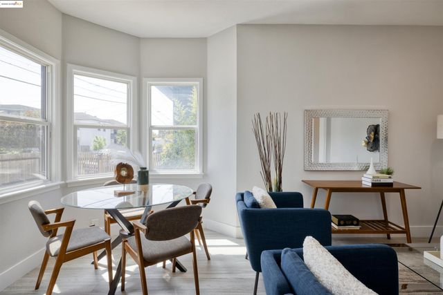 2914 Stanton St, Berkeley, CA 94702