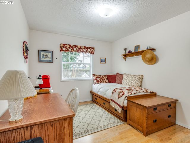 1675 Sw BONNIE JEAN Pl, Mc Minnville, OR 97128