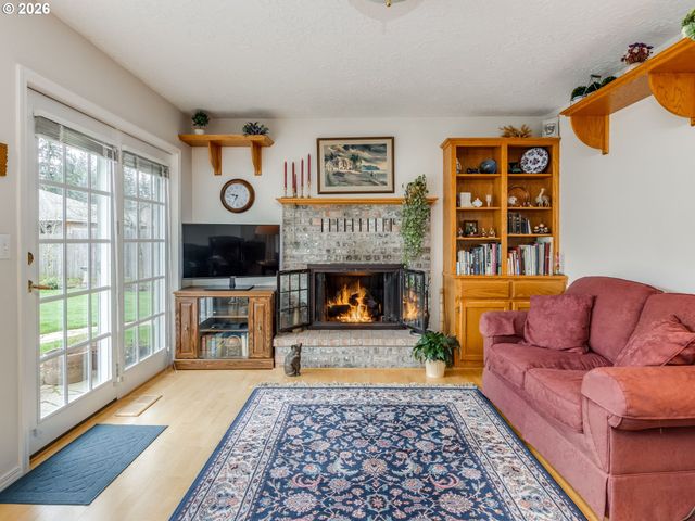 1675 Sw BONNIE JEAN Pl, Mc Minnville, OR 97128