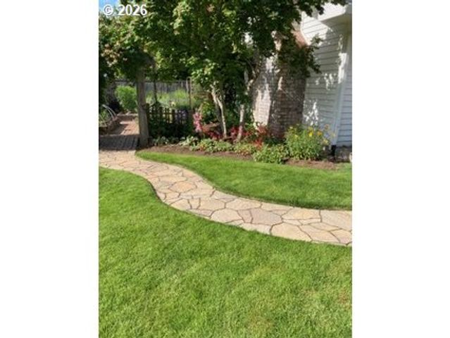 1675 Sw BONNIE JEAN Pl, Mc Minnville, OR 97128