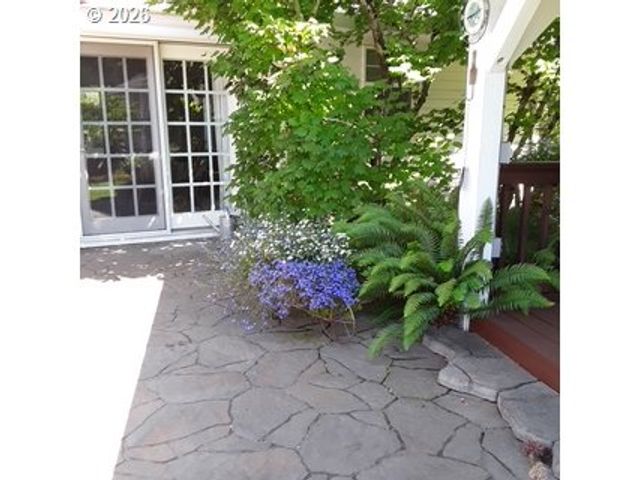 1675 Sw BONNIE JEAN Pl, Mc Minnville, OR 97128