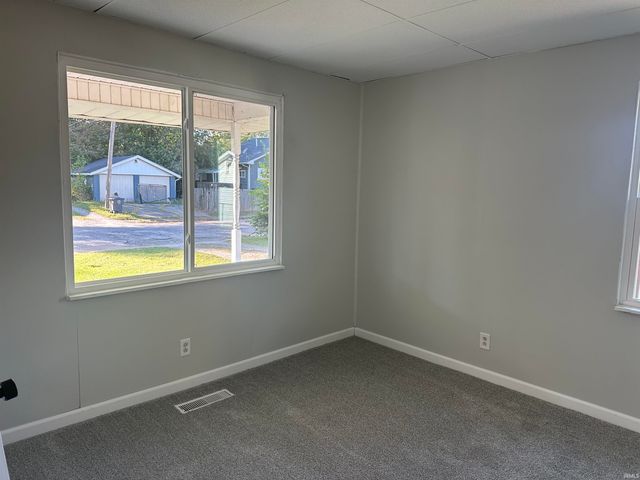 1110 Brookside Drive, Evansville, IN 47714