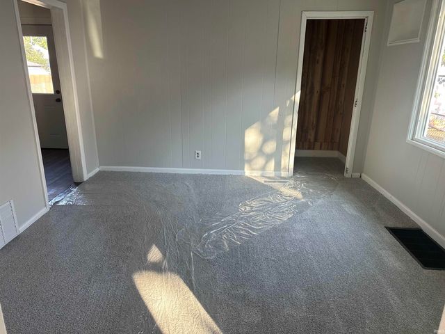 1110 Brookside Drive, Evansville, IN 47714