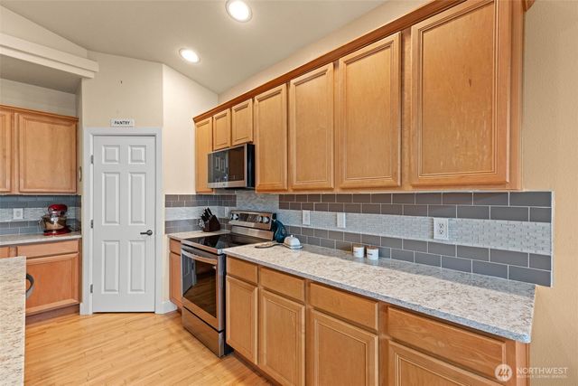 9304 229th Avenue E, Buckley, WA 98321