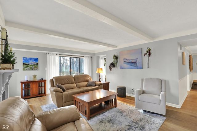 104 Knoll Court C, Noblesville, IN 46062