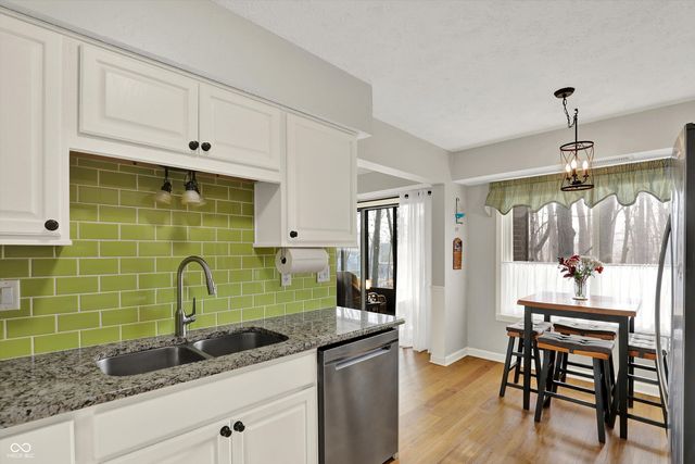 104 Knoll Court C, Noblesville, IN 46062