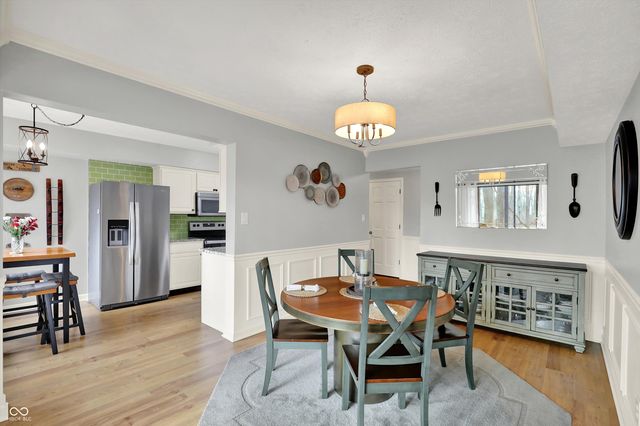 104 Knoll Court C, Noblesville, IN 46062