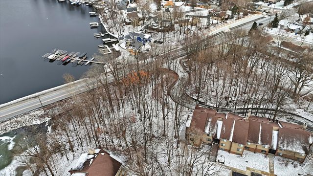 104 Knoll Court C, Noblesville, IN 46062