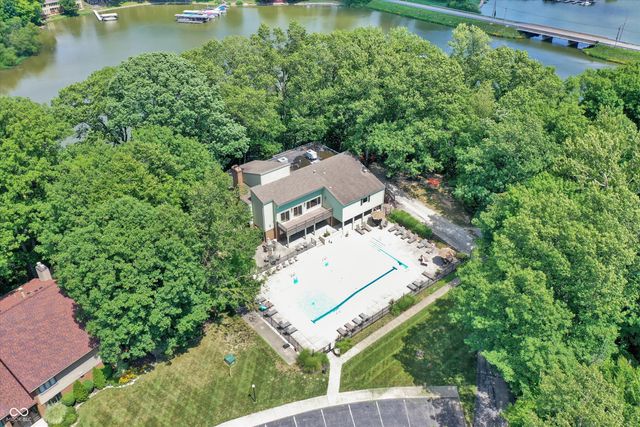 104 Knoll Court C, Noblesville, IN 46062