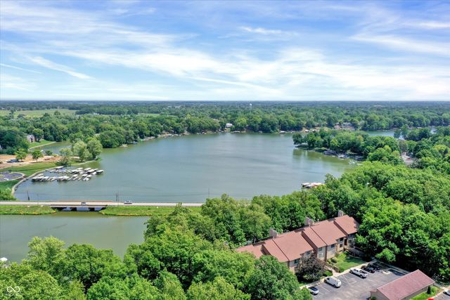 104 Knoll Court C, Noblesville, IN 46062