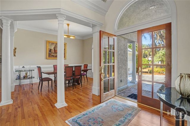 6 Oak Glade Court, Savannah, GA 31411